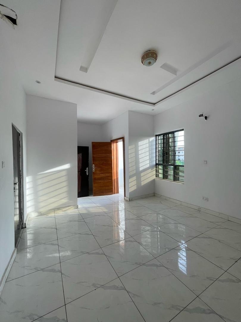3 Bedroom Terrace Duplex - Image 4