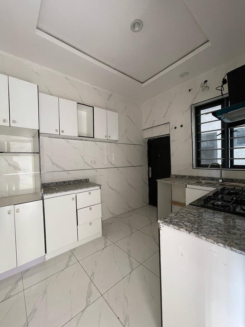 3 Bedroom Terrace Duplex - Image 6