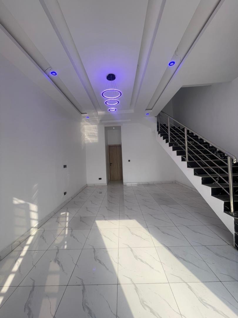 3 Bedroom Terraced Duplex In A Serene Neighborhood - Image 2