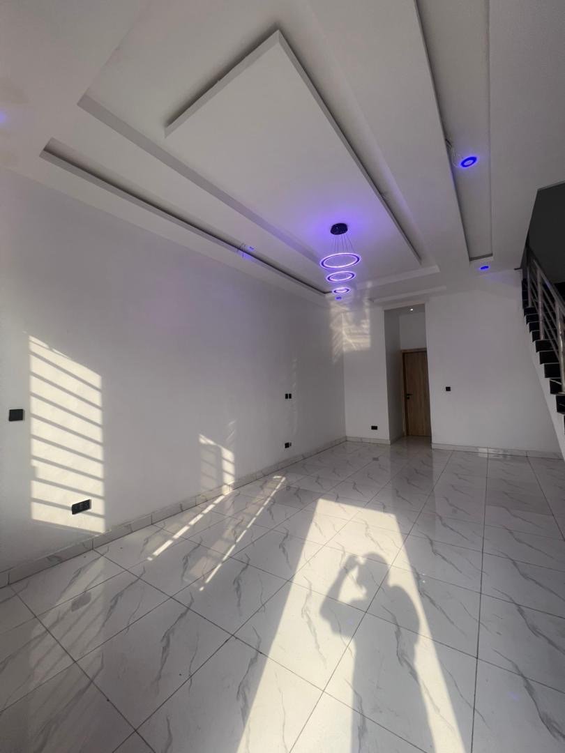 3 Bedroom Terraced Duplex In A Serene Neighborhood - Image 6