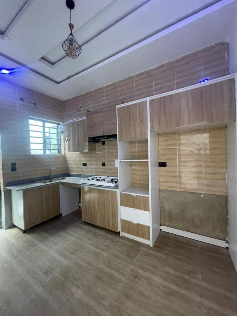 3 Bedroom Terraced Duplex In A Serene Neighborhood - Image 7