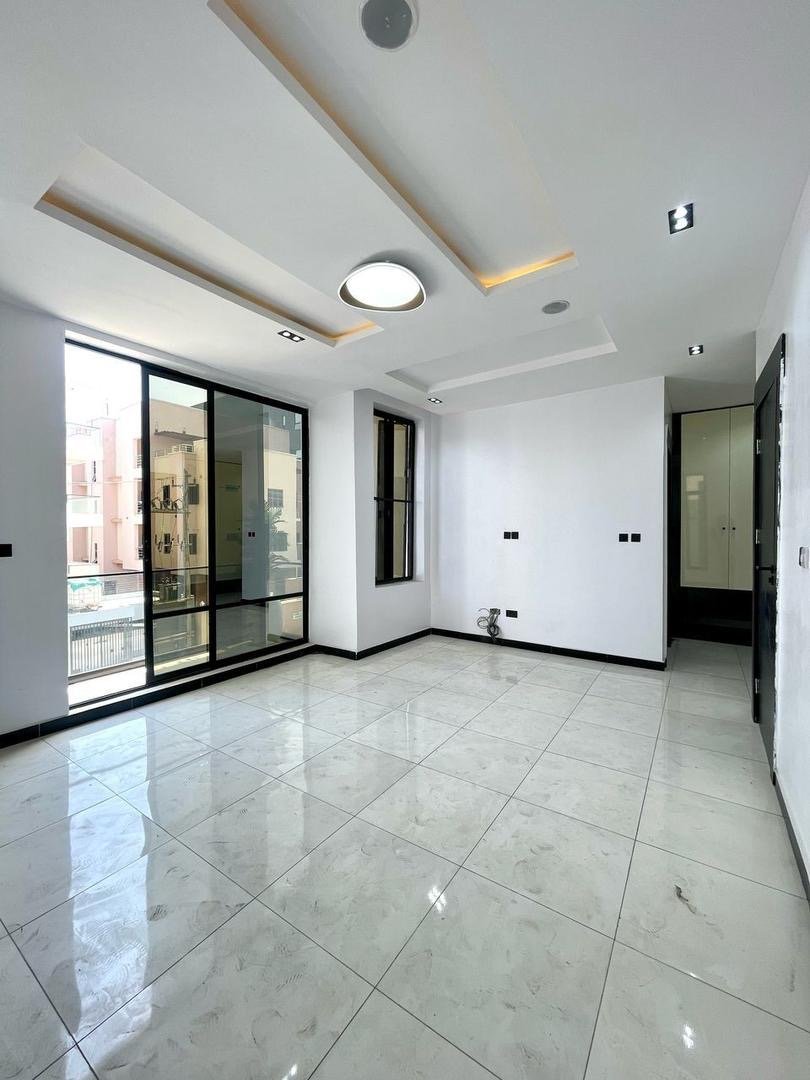 4 Bed Semi-Detached Duplex With BQ - Image 3