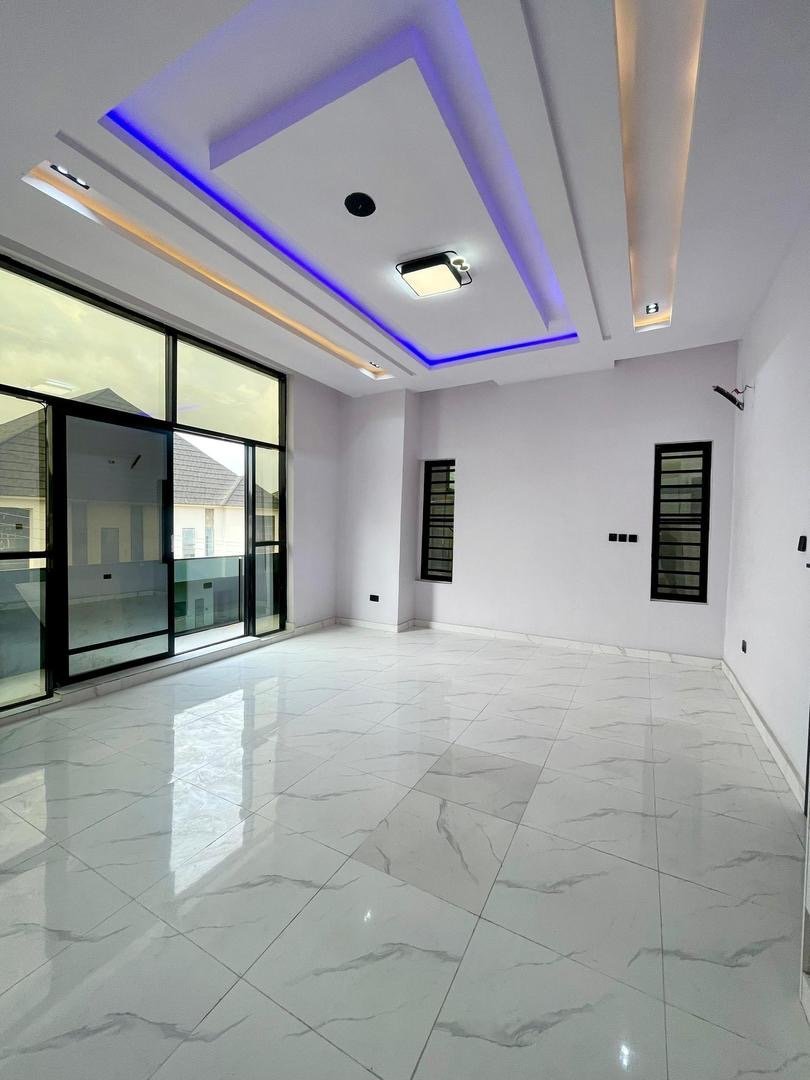 4 Bed Semi-Detached Duplex With BQ - Image 3