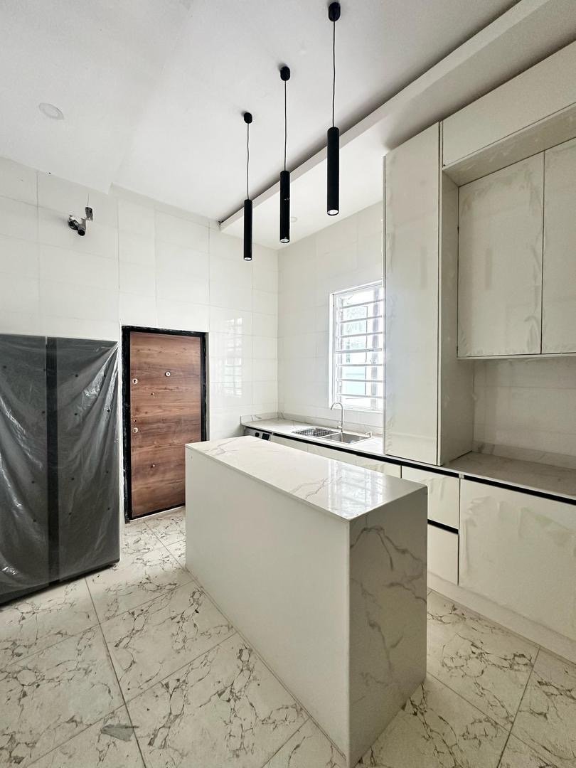 4 Bedroom Detached Duplex - Image 5