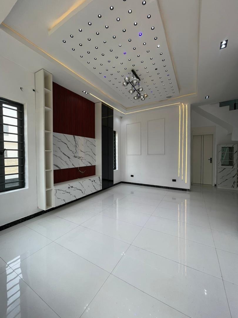 4 Bedroom Fully Detached Duplex - Image 2