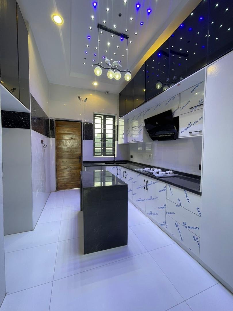 4 Bedroom Fully Detached Duplex - Image 9