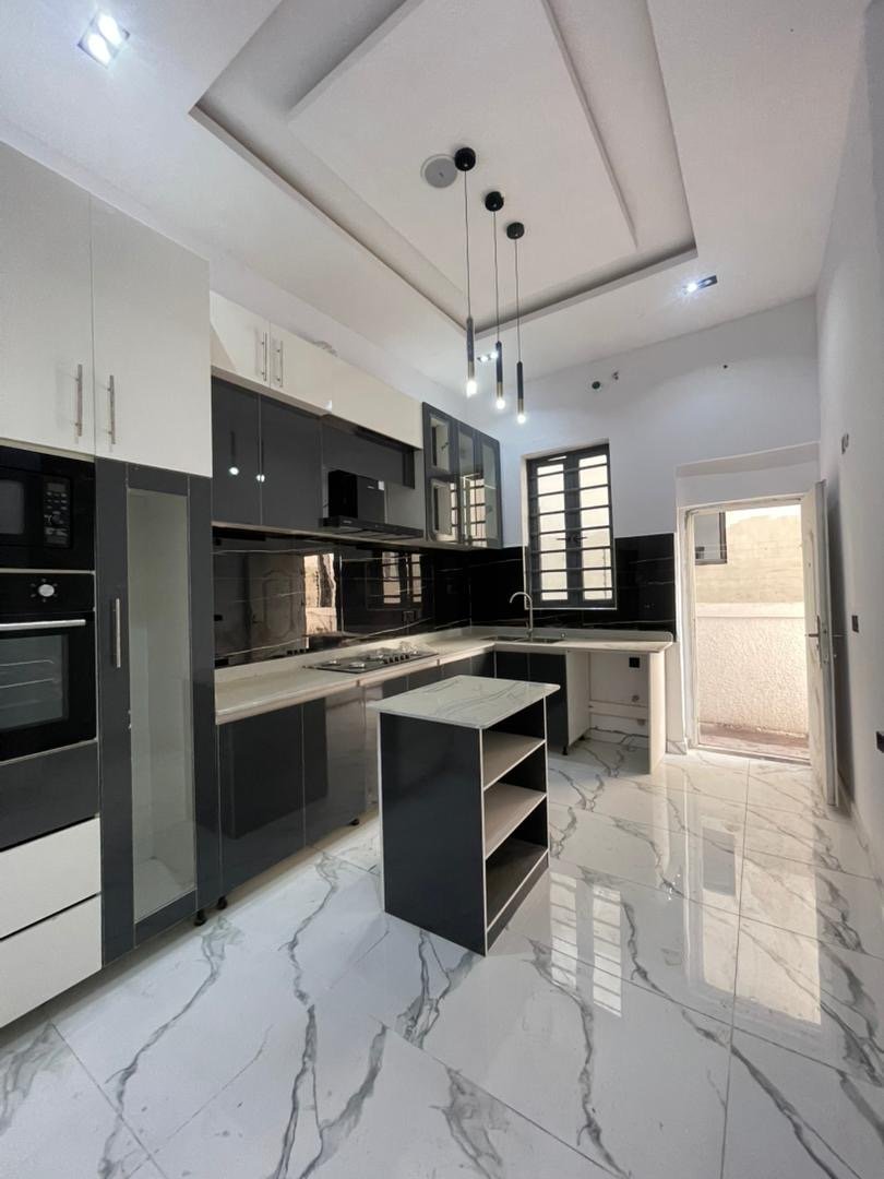4 Bedroom Fully Detached Duplex - Image 9