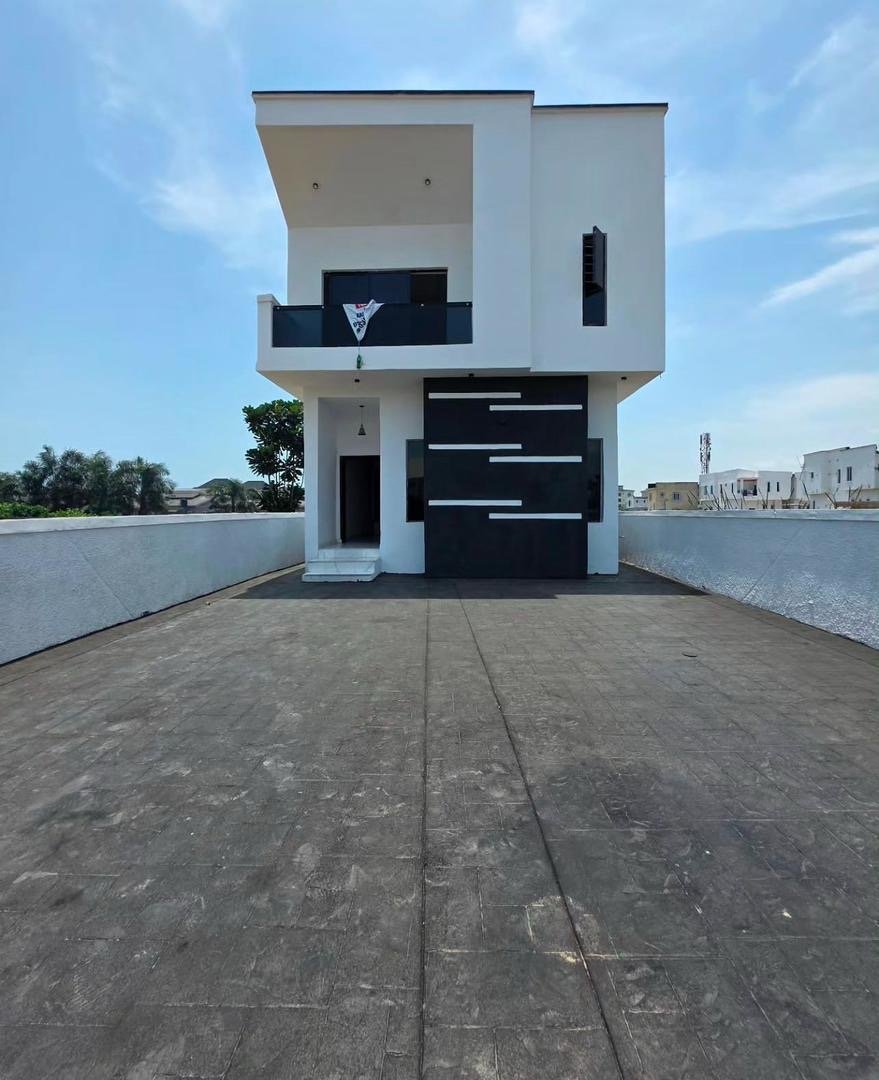 4 Bedroom Fully Detached Duplex With BQ