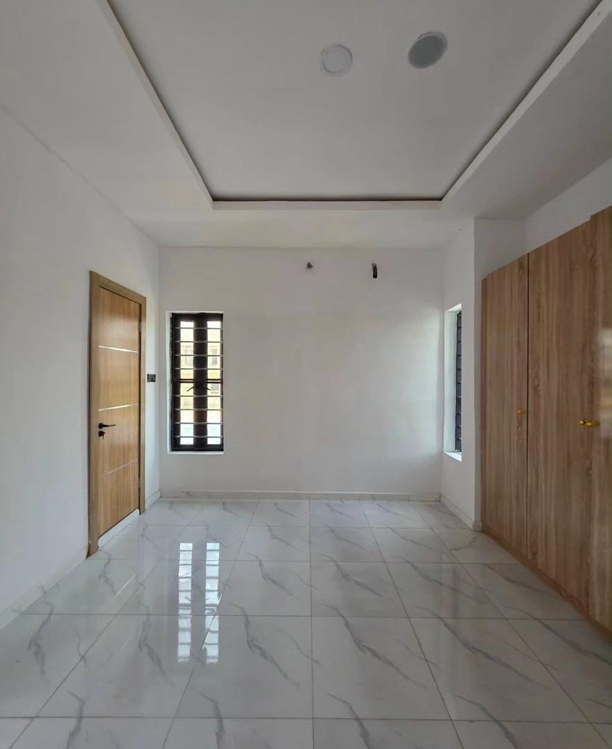 4 Bedroom Fully Detached Duplex With BQ - Image 5