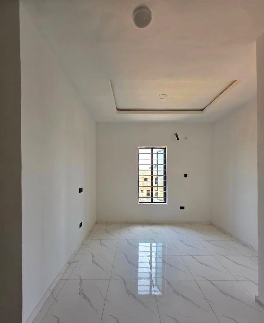 4 Bedroom Fully Detached Duplex With BQ - Image 10