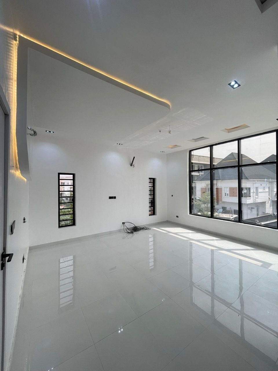 4 Bedroom Fully Detached Duplex - Image 3