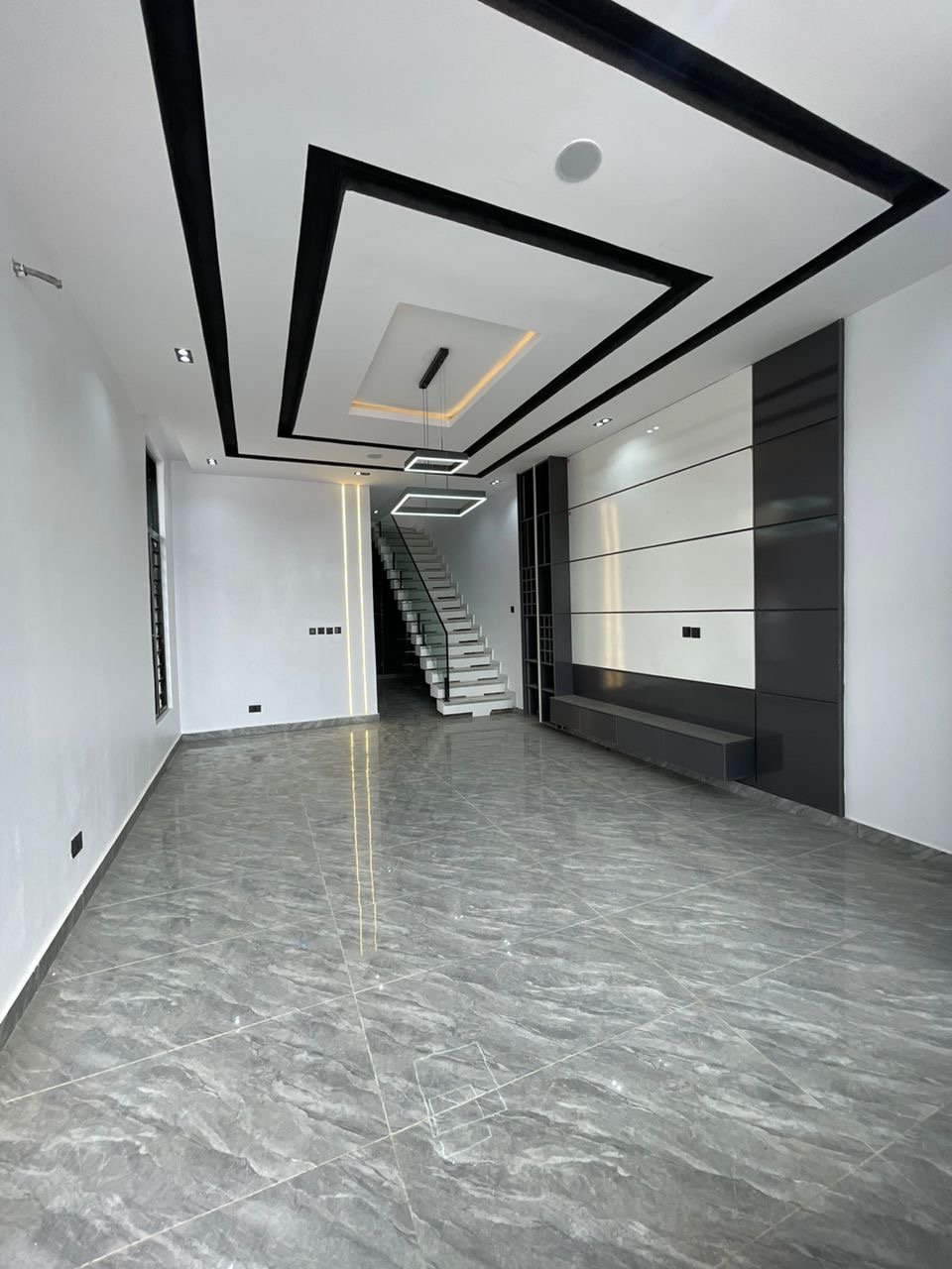 4 Bedroom Semi-Detached Duplex - Image 3