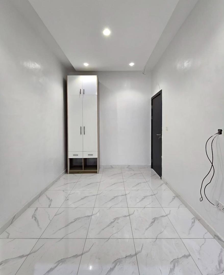 4 Bedroom Semi-Detached Duplex - Image 10