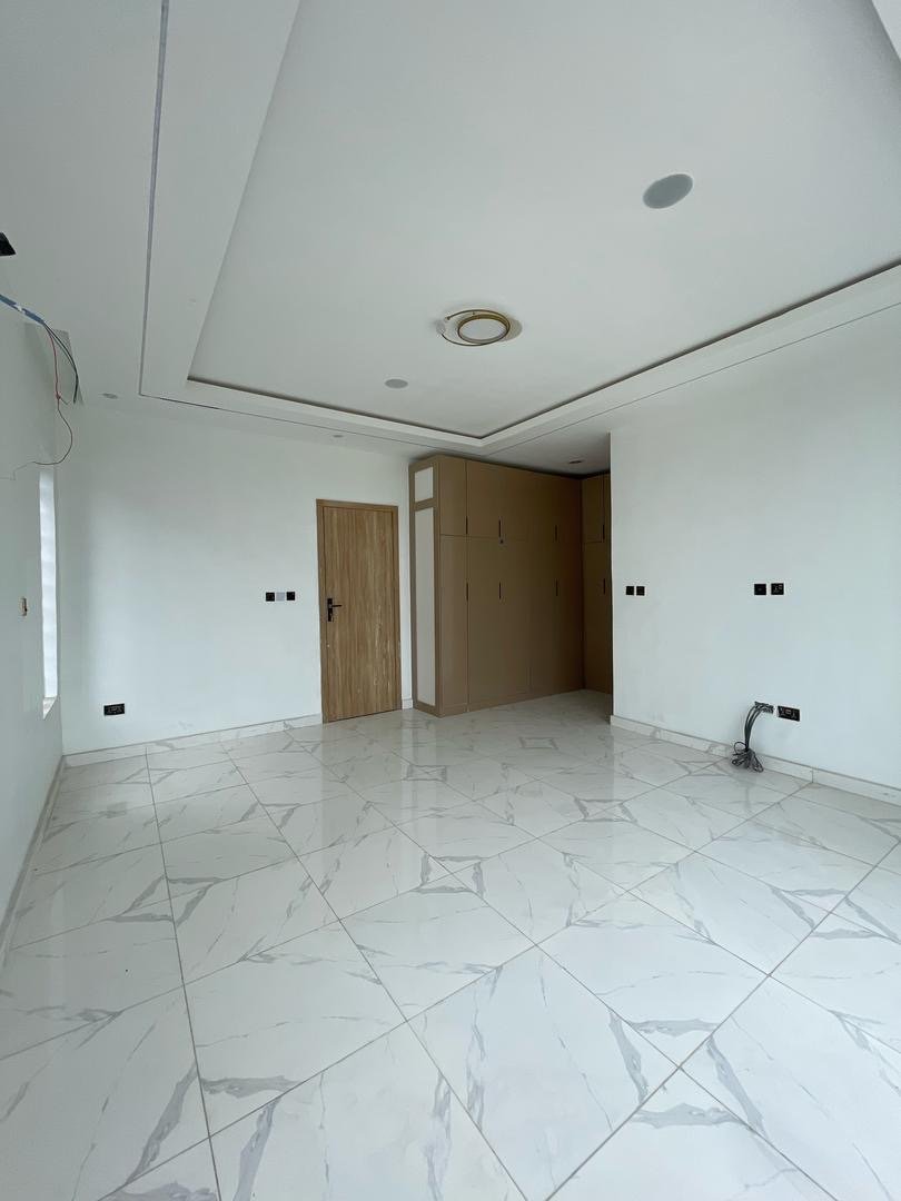 4 Bedroom Semi-Detached Duplex - Image 5