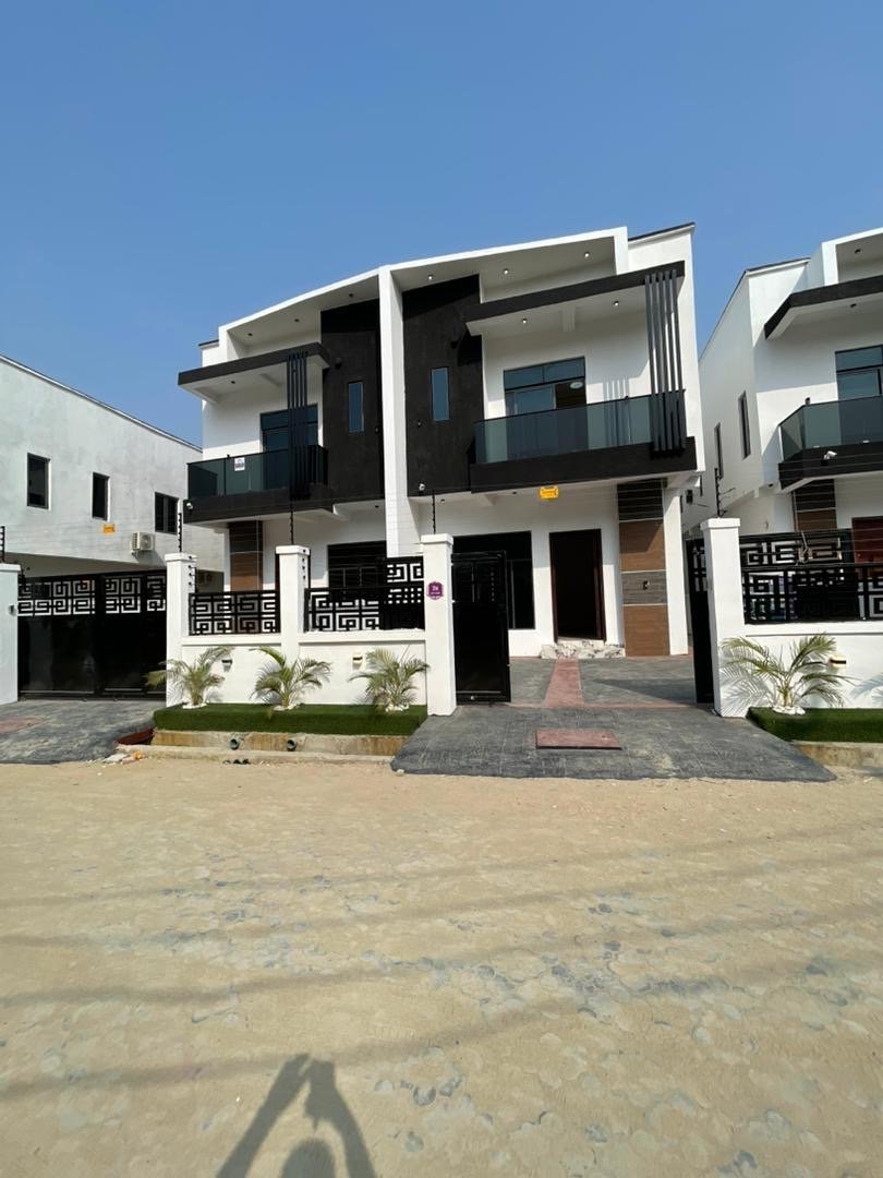 4 Bedroom Semi-Detached Duplex - Image 2
