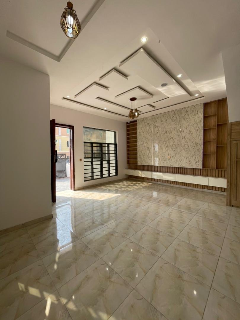 4 Bedroom Semi-Detached Duplex - Image 3