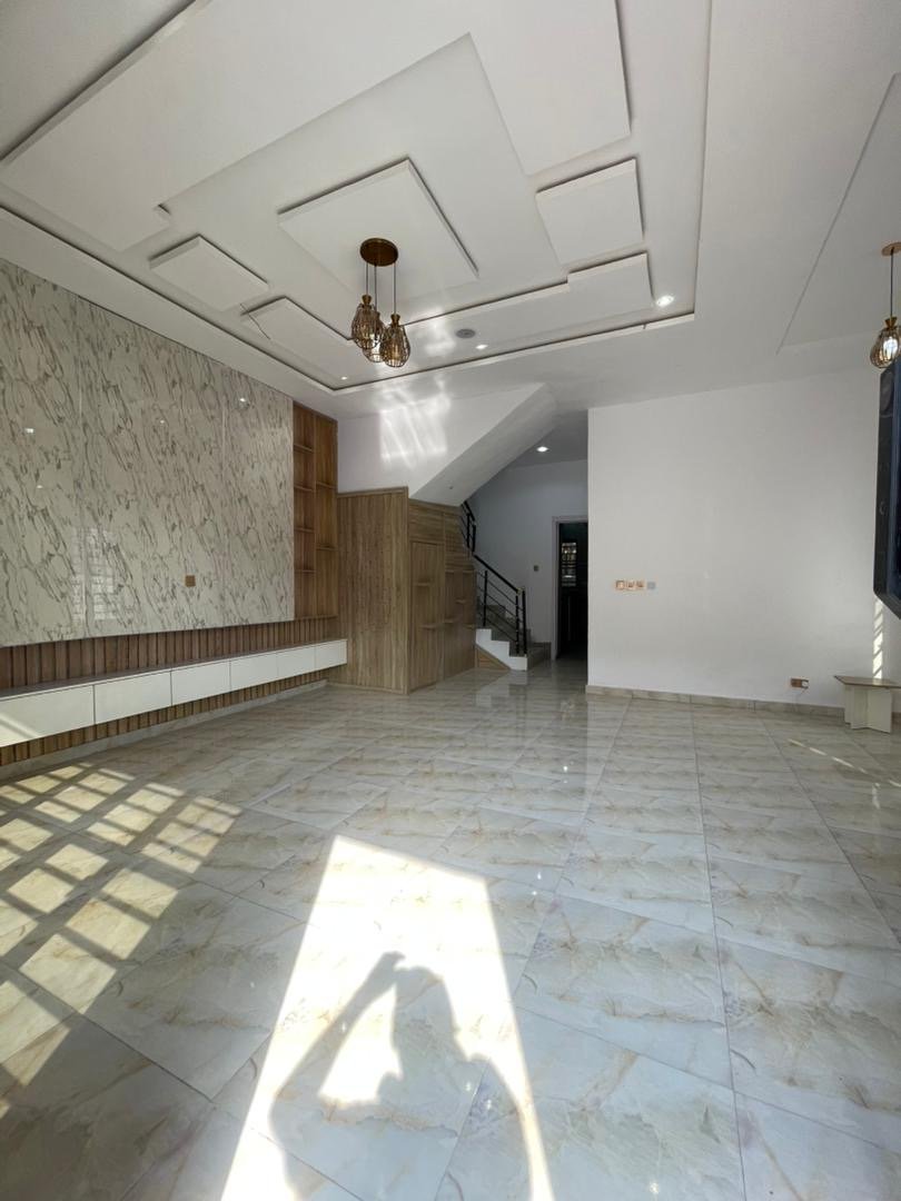 4 Bedroom Semi-Detached Duplex - Image 4