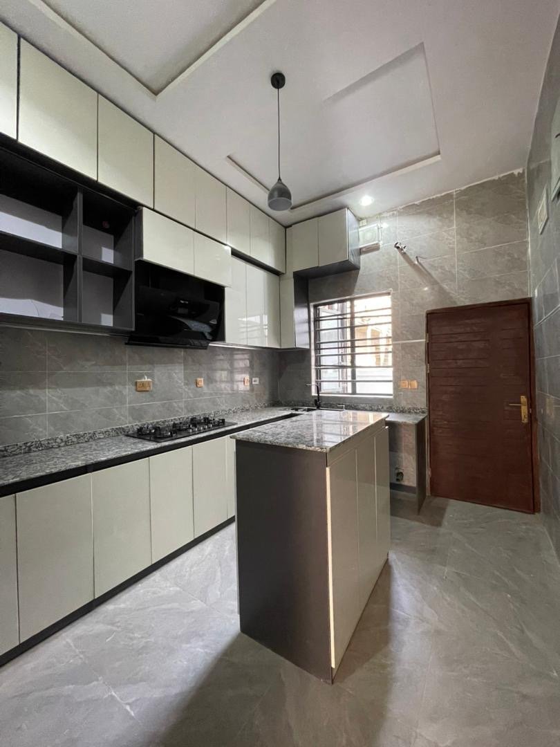 4 Bedroom Semi-Detached Duplex - Image 5