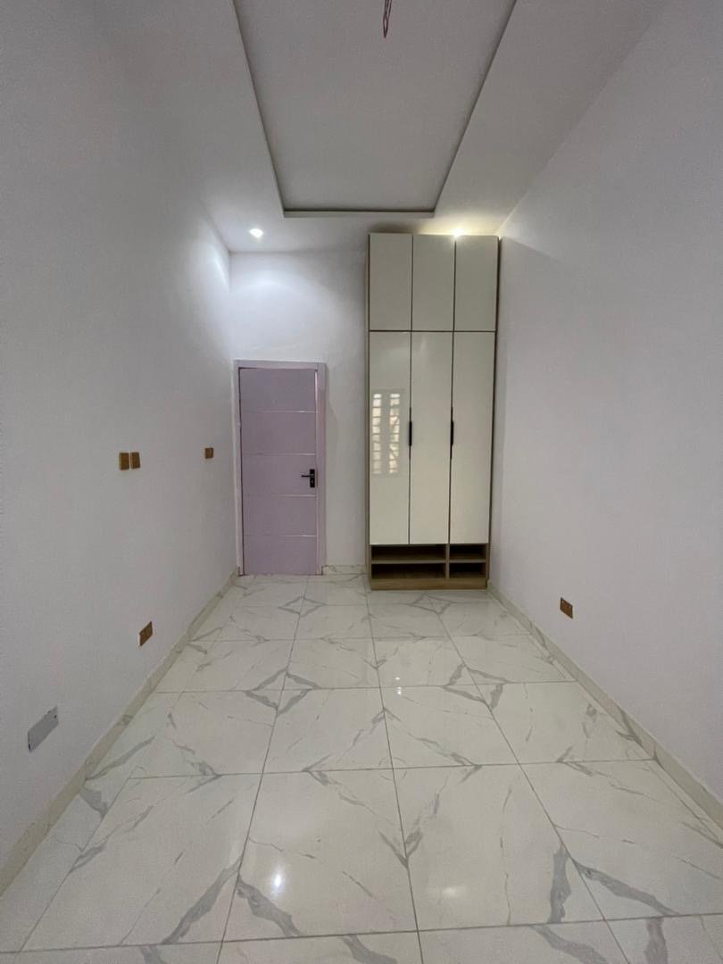4 Bedroom Semi-Detached Duplex - Image 9