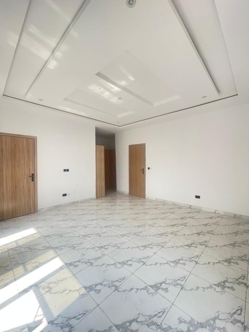 4 Bedroom Terrace Duplex - Image 5