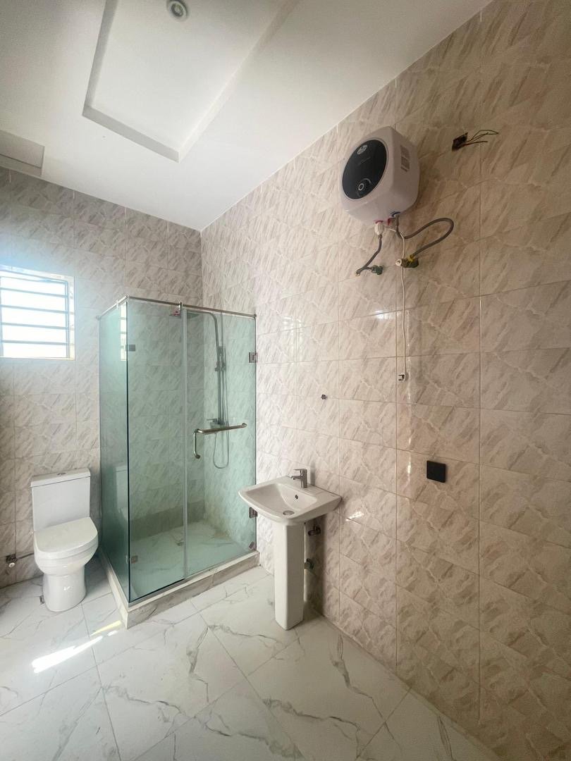 4 Bedroom Terrace Duplex - Image 6