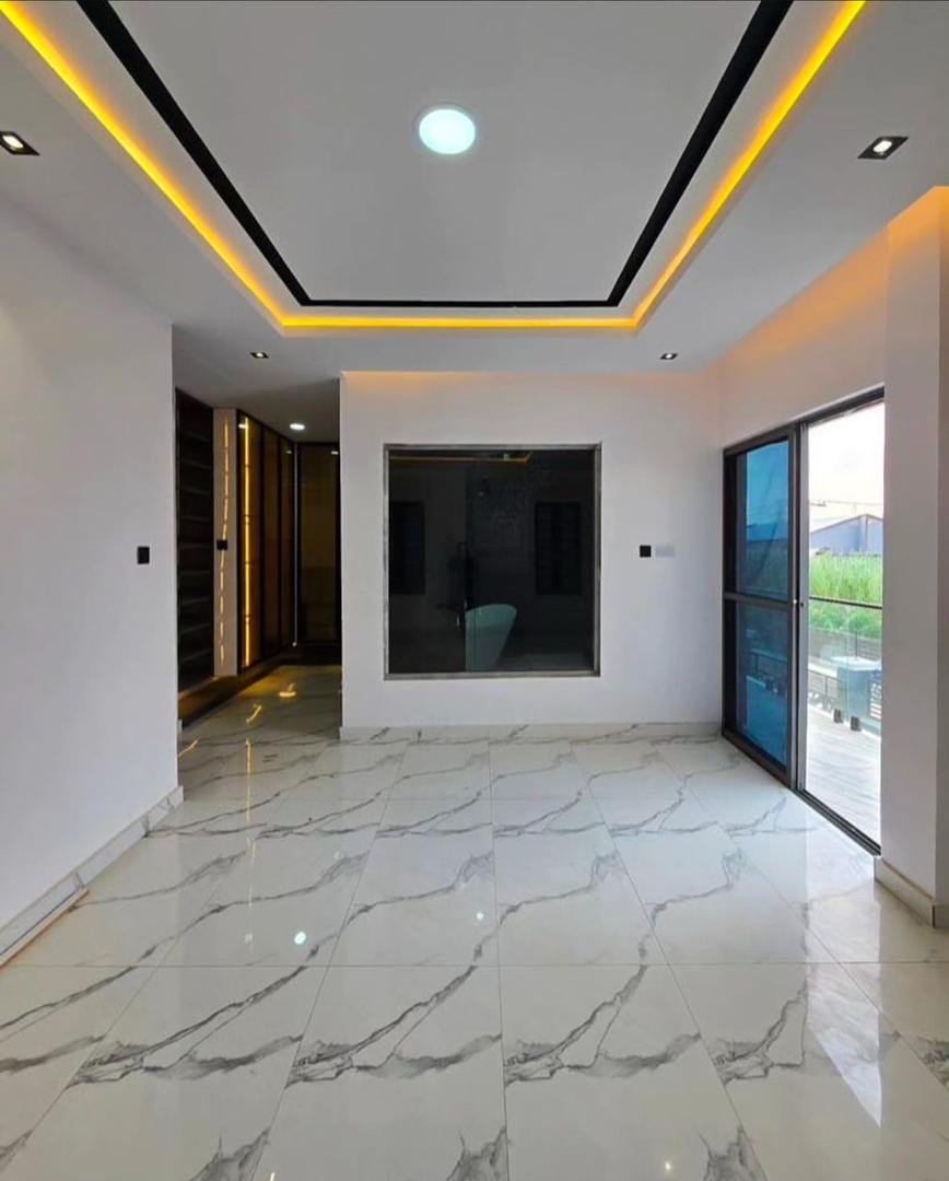 4 Bedroom Terrace Duplex - Image 4