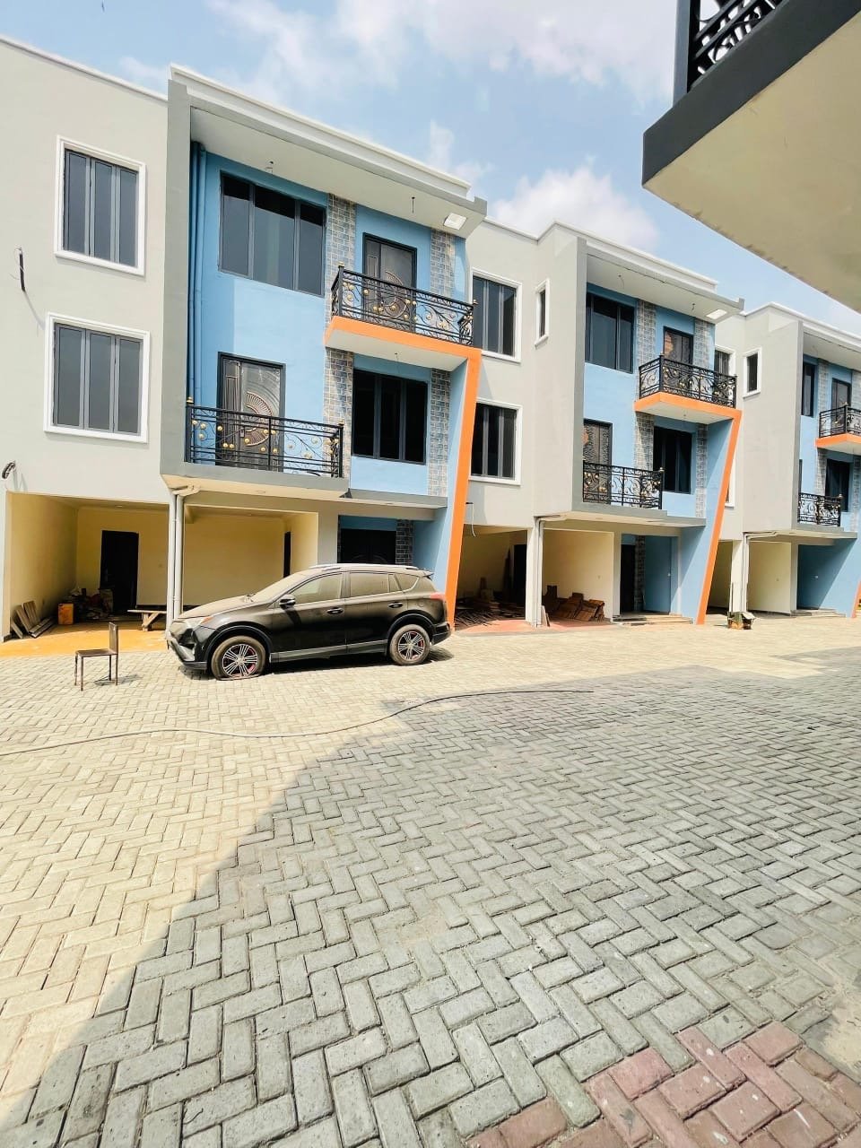 4 Bedroom Terrace Duplex - Image 2