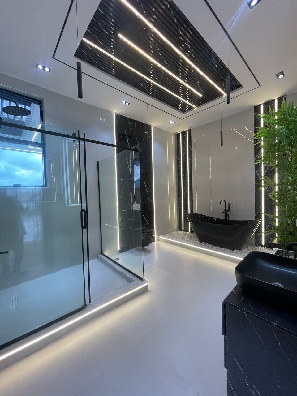 5 Bed Detached Triplex With BQ - Image 10