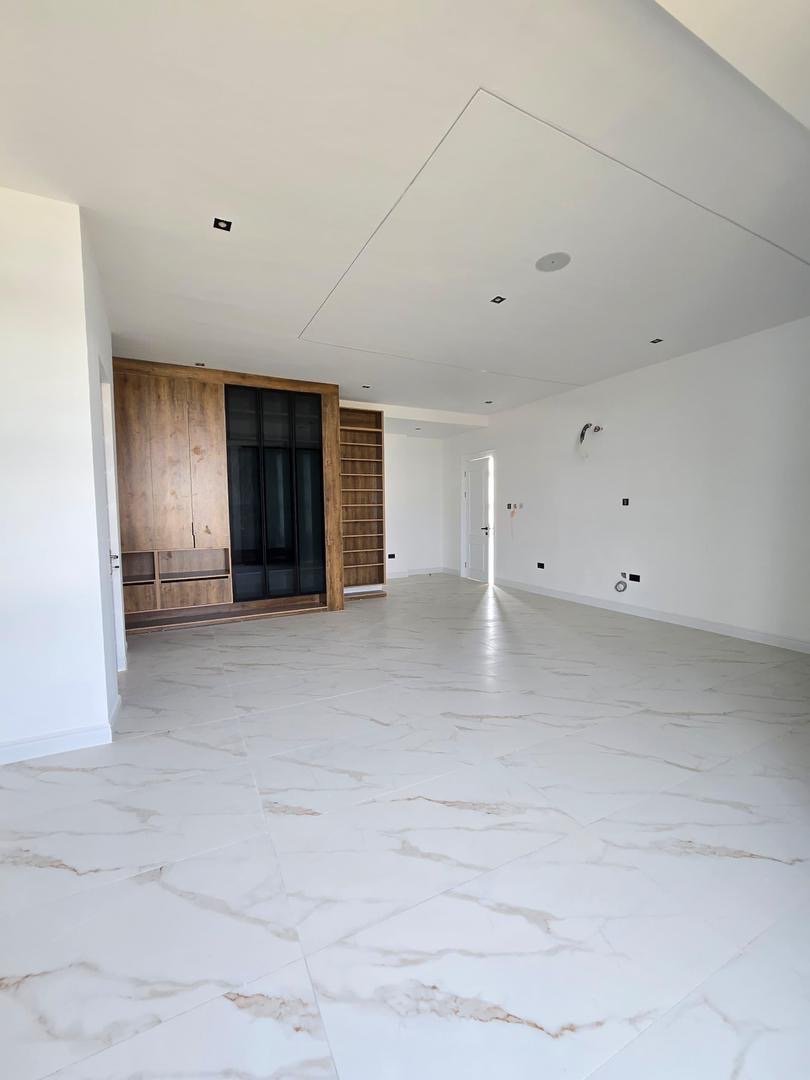 5 Bed Duplex With Swimming Pool, Open Rooftop Terrace - Image 9