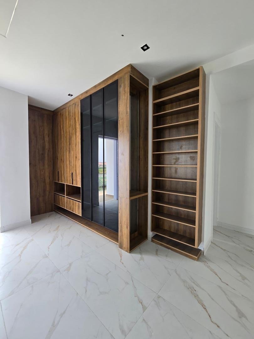 5 Bed Duplex With Swimming Pool, Open Rooftop Terrace - Image 10