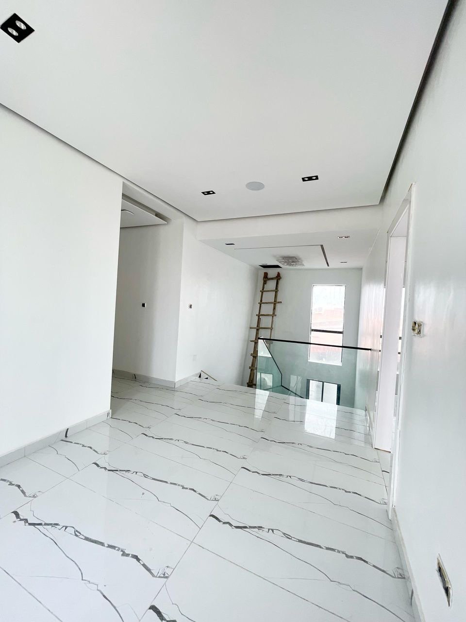 5 Bed Smart Home With Cinema - Image 8