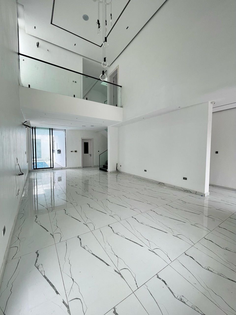 5 Bed Smart Home With Cinema - Image 9