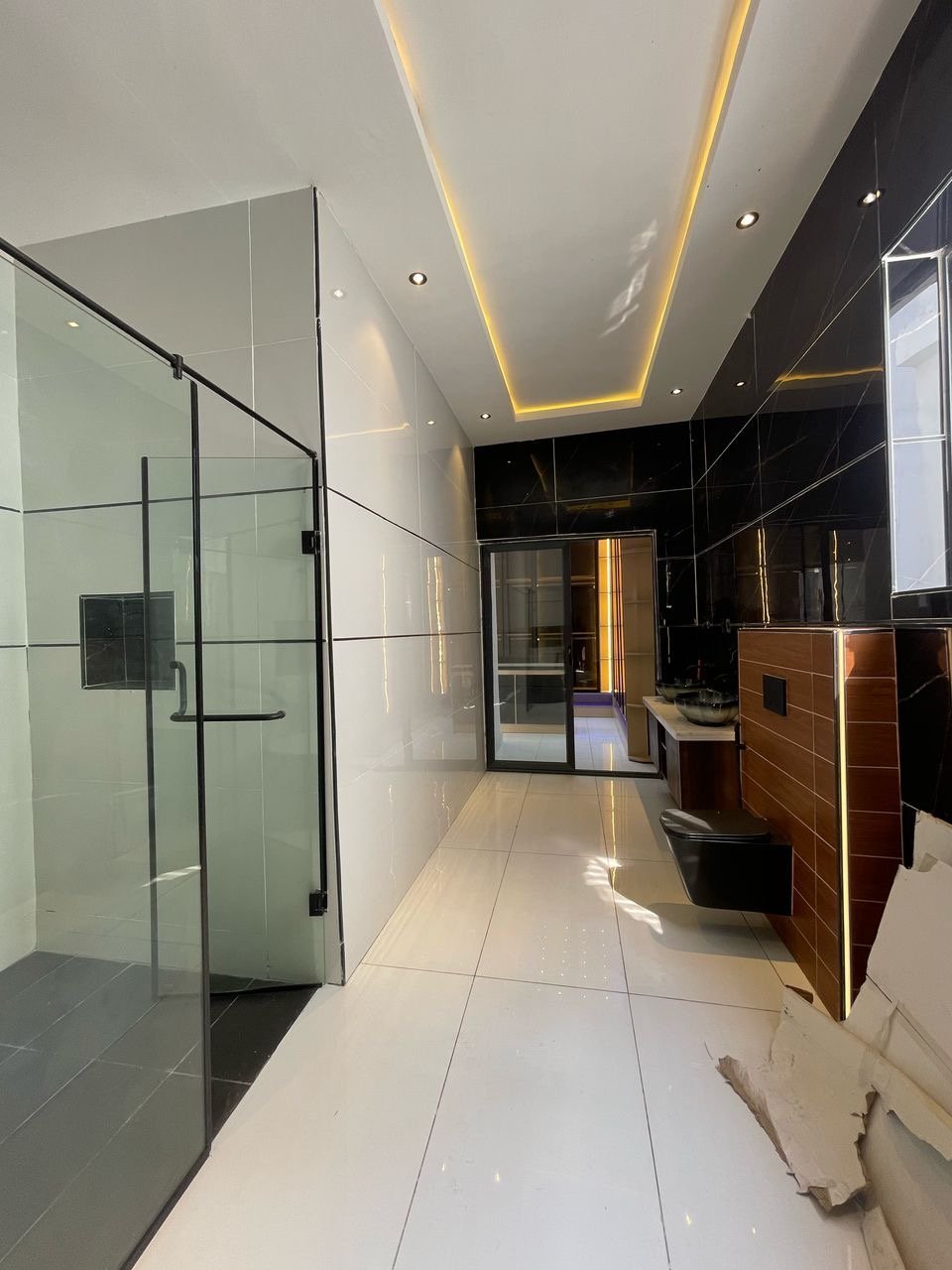 5 Bedroom Detached Duplex - Image 5