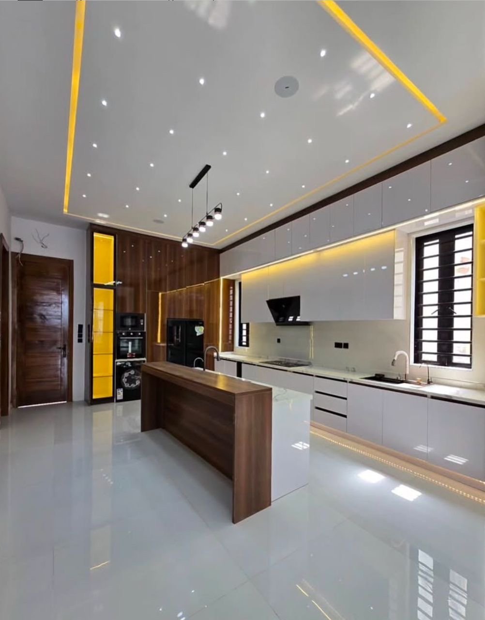 5 Bedroom Detached Duplex - Image 5