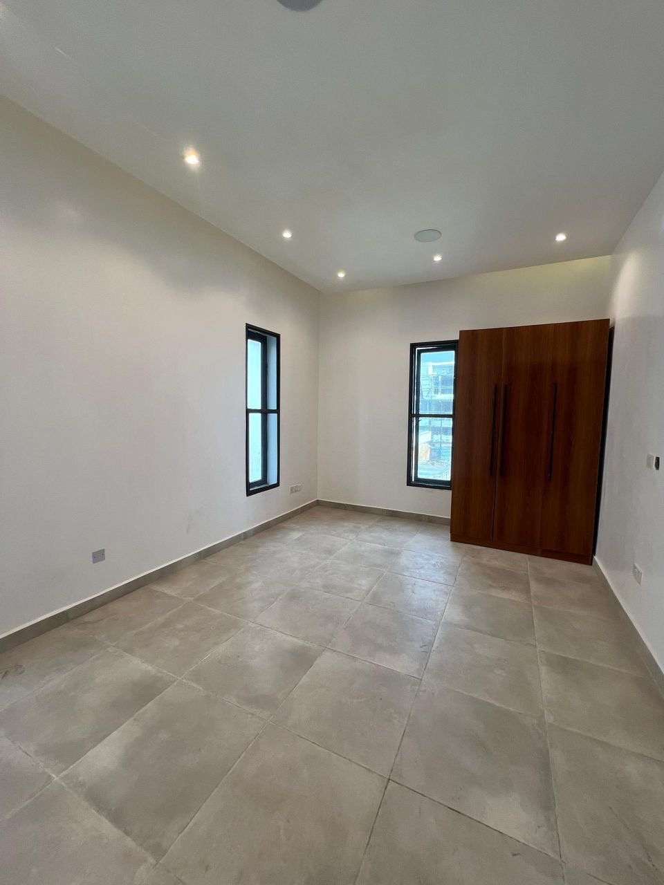 5 Bedroom Fully Detached Duplex - Image 9