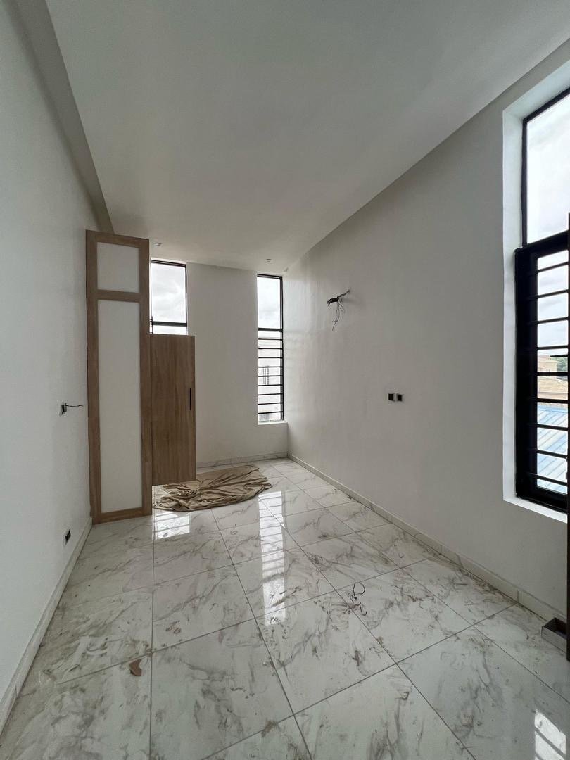 5 Bedroom Fully Detached Duplex - Image 9