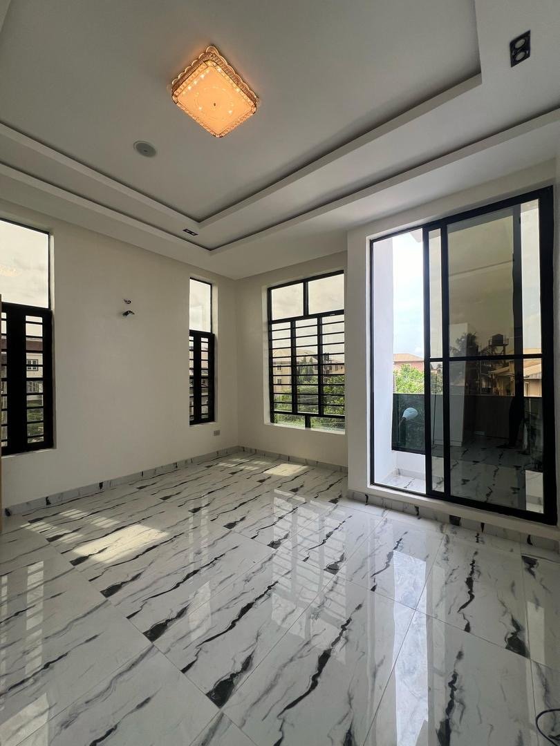5 Bedroom Fully Detached Duplex - Image 9