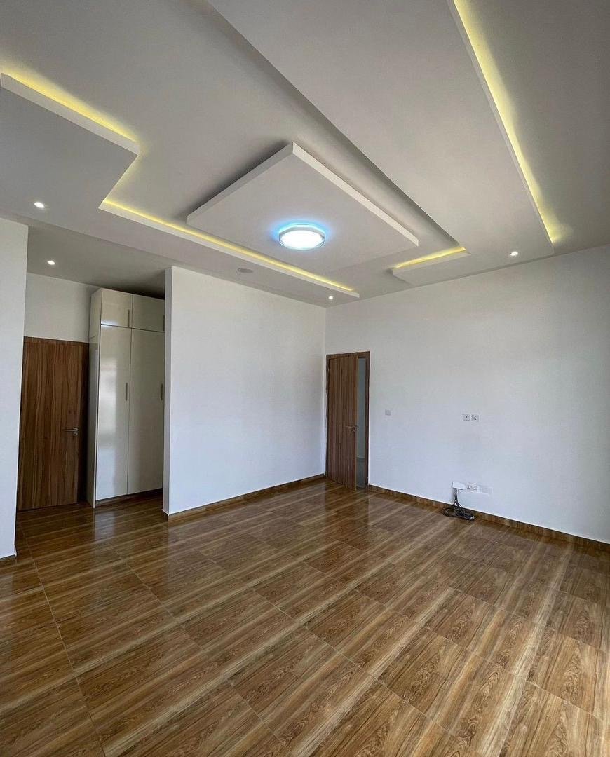 5 Bedroom Fully Detached Duplex With BQ - Image 5