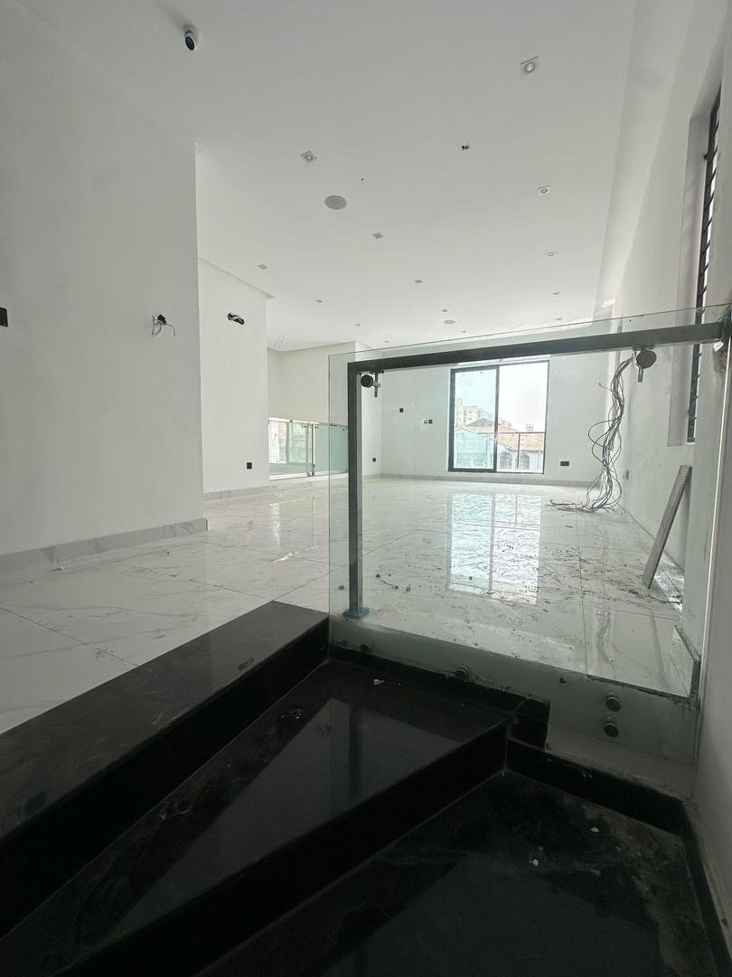5 Bedroom Fully Detached Duplex - Image 5