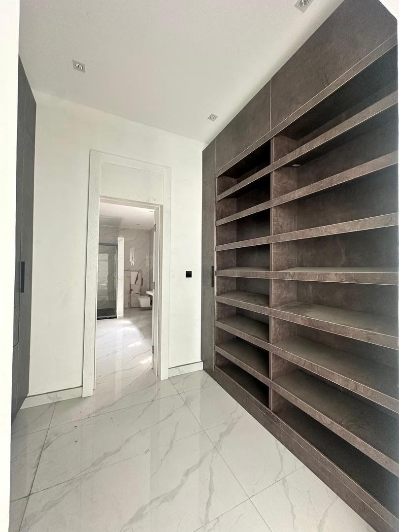 5 Bedroom Fully Detached Duplex - Image 10