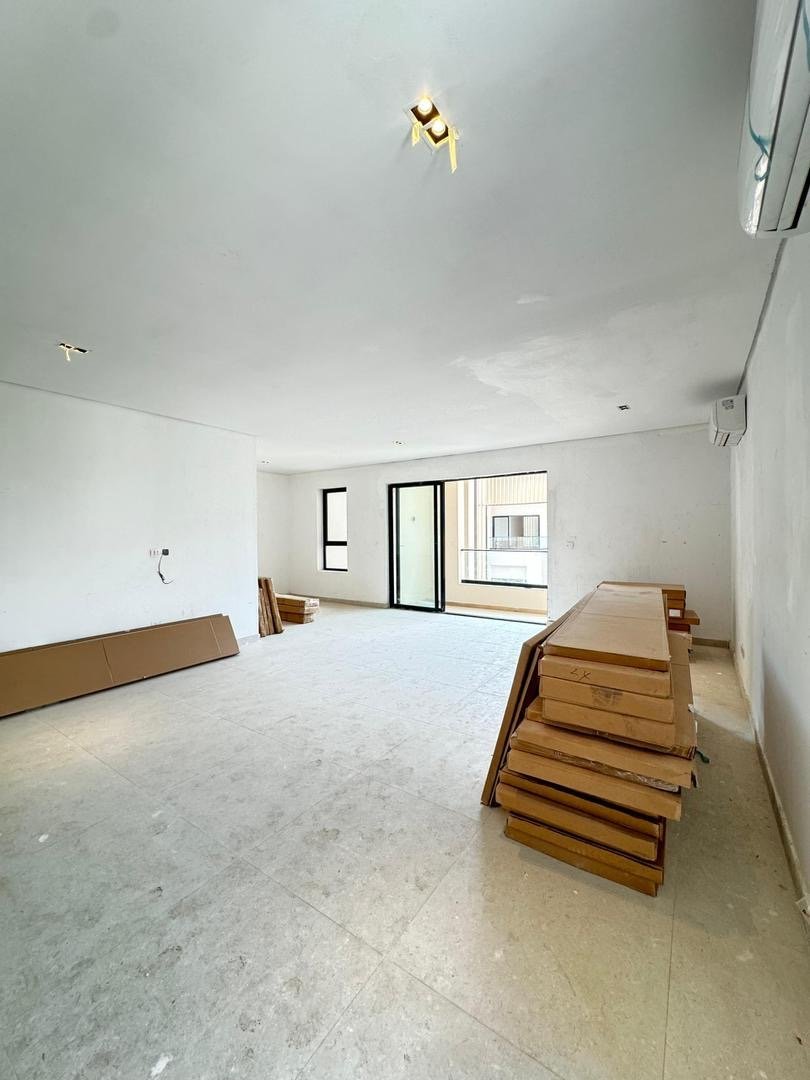 5 Bedroom Terraced Duplex - Image 7