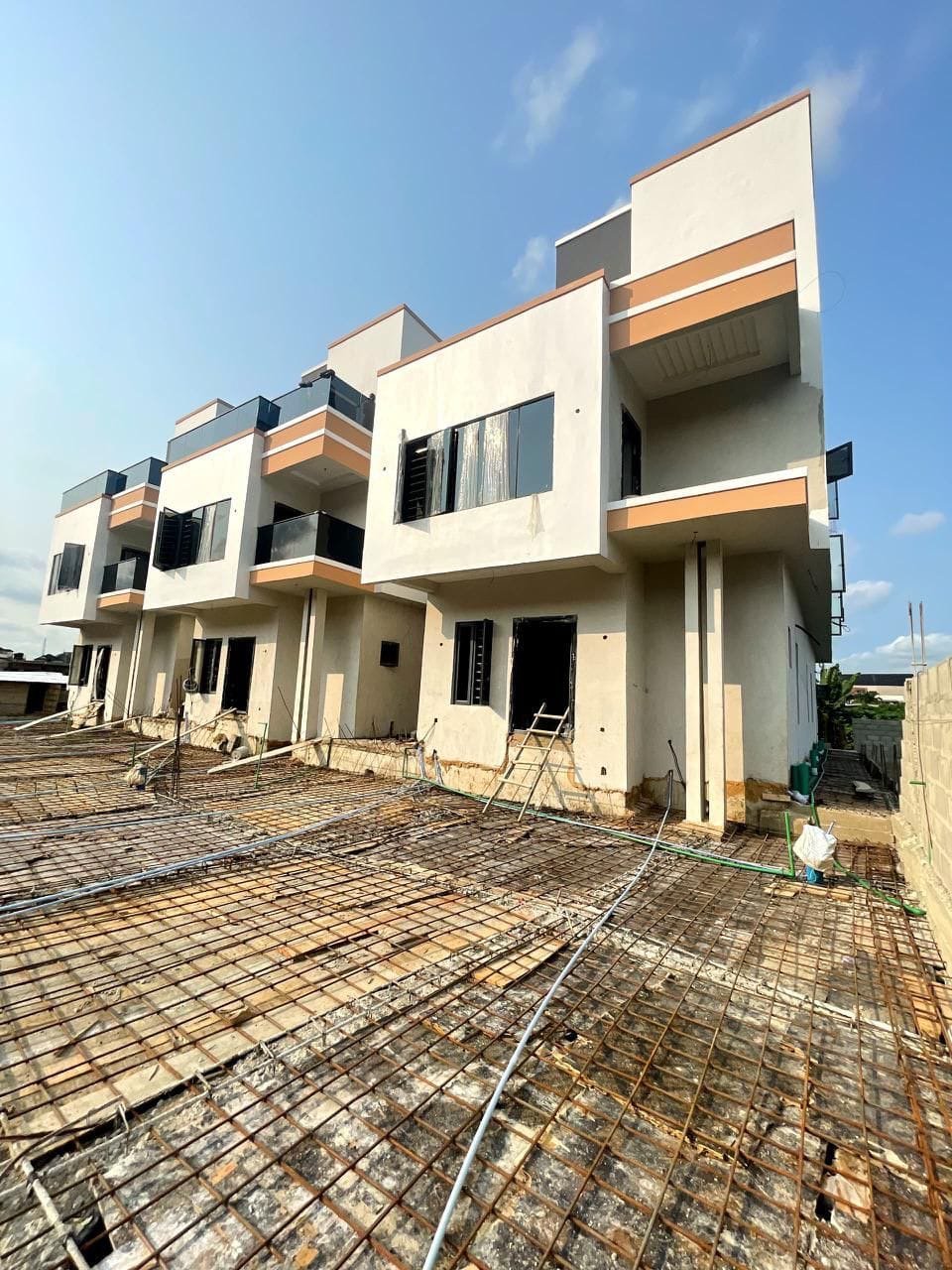 Exquisitely Modern Spacious 4 Bedroom Fully Detached Duplex With A Standard Room BQ In A Secured Estate. - Image 2