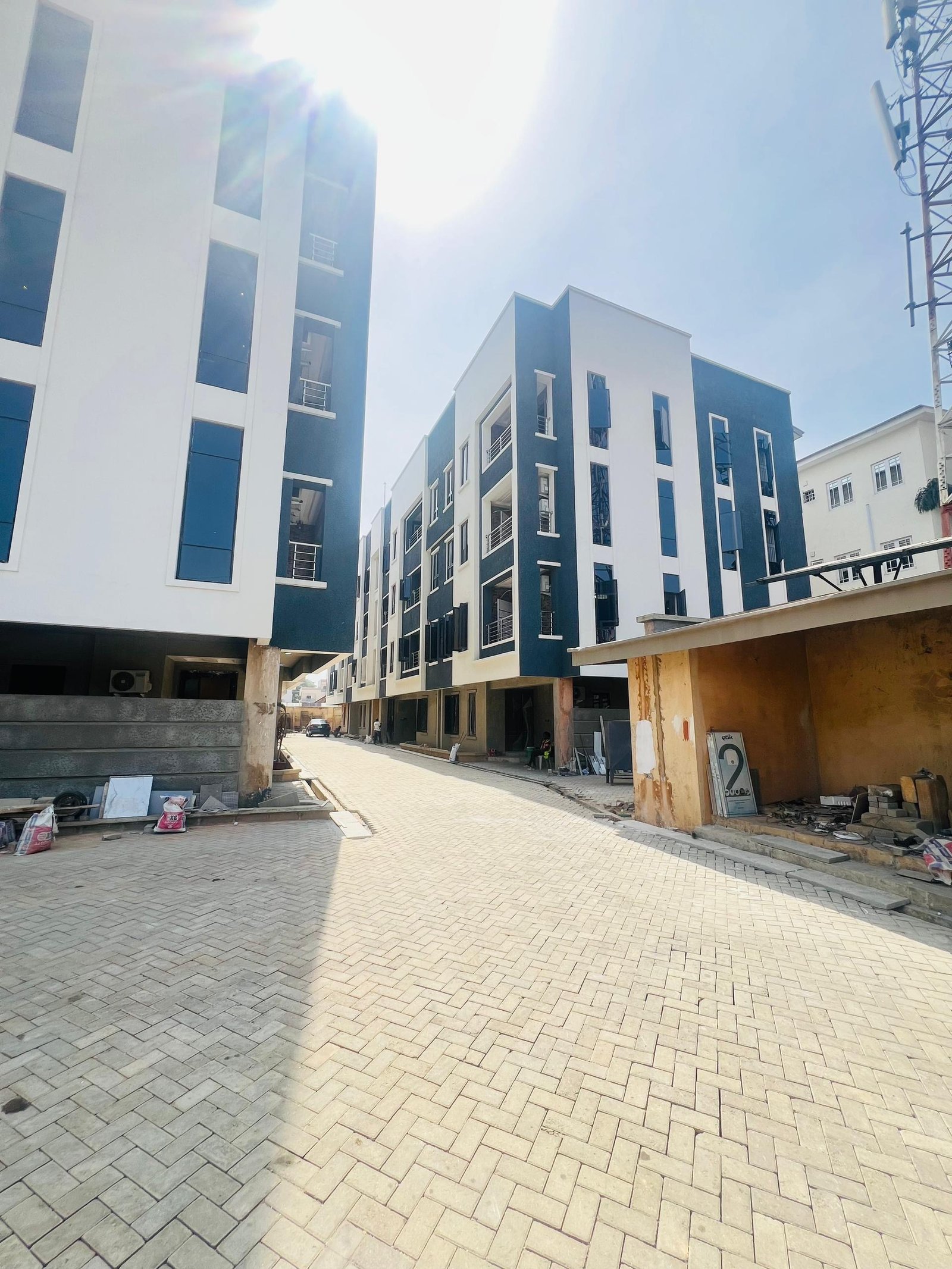 Eye Catchy 2 Bedroom Apartment In A Secured Estate.