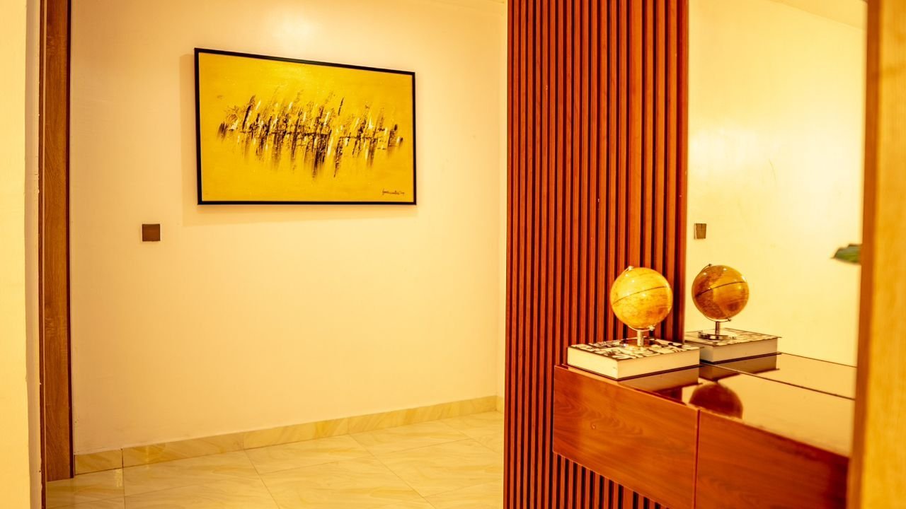 Short & Long Stay Apartment - Image 9