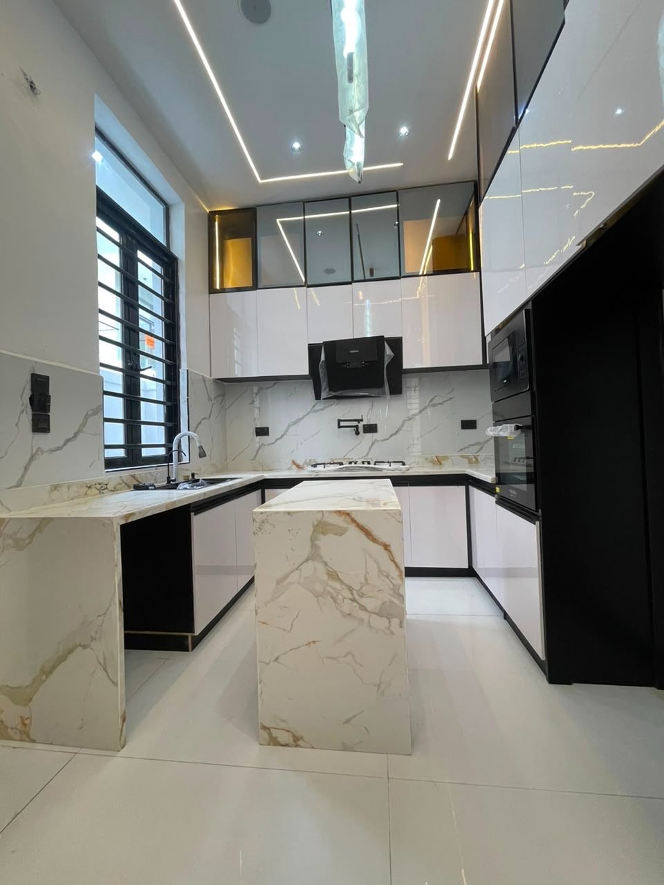 4 Bedrooms Detached Duplex with BQ - Image 7