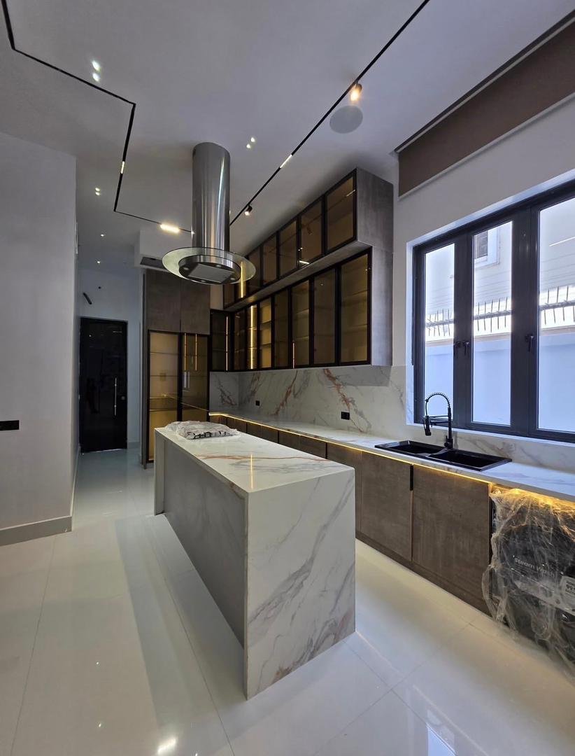 5 Bedroom Fully Detached Duplex With Bq - Image 8