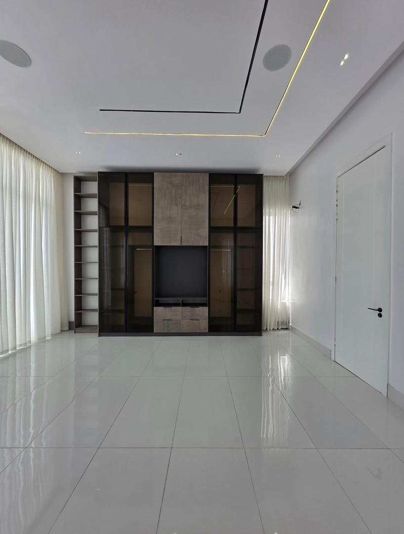 5 Bedroom Fully Detached Duplex With Bq - Image 4