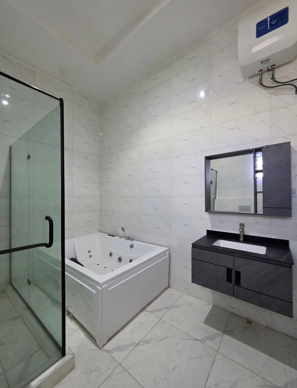 Bedroom Fully Detached Duplex With Bq And Swimming Pool - Image 13