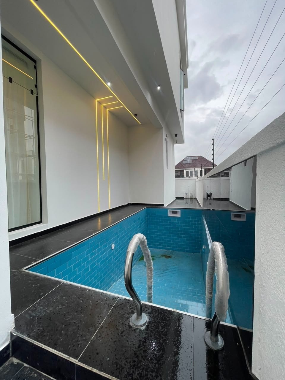 5 Bedroom Fully Detached Duplex With Bq And Swimming Pool - Image 13