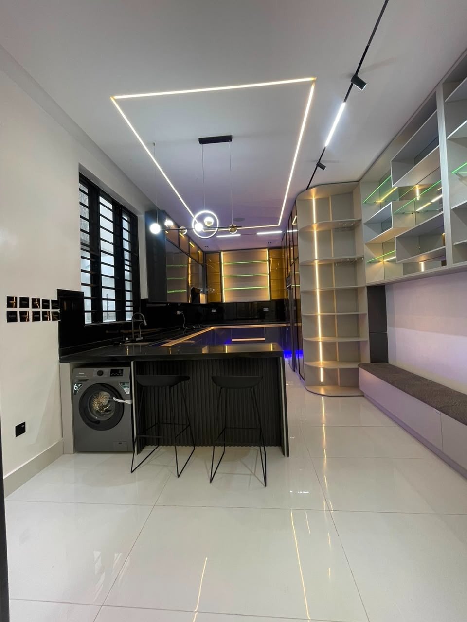 5 Bedroom Fully Detached Duplex With Bq And Swimming Pool - Image 11